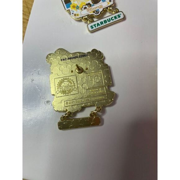 Disney Starbucks Pin Set Parks Icons Animal Magic Hollywood Epcot New with Card - Picture 9 of 10